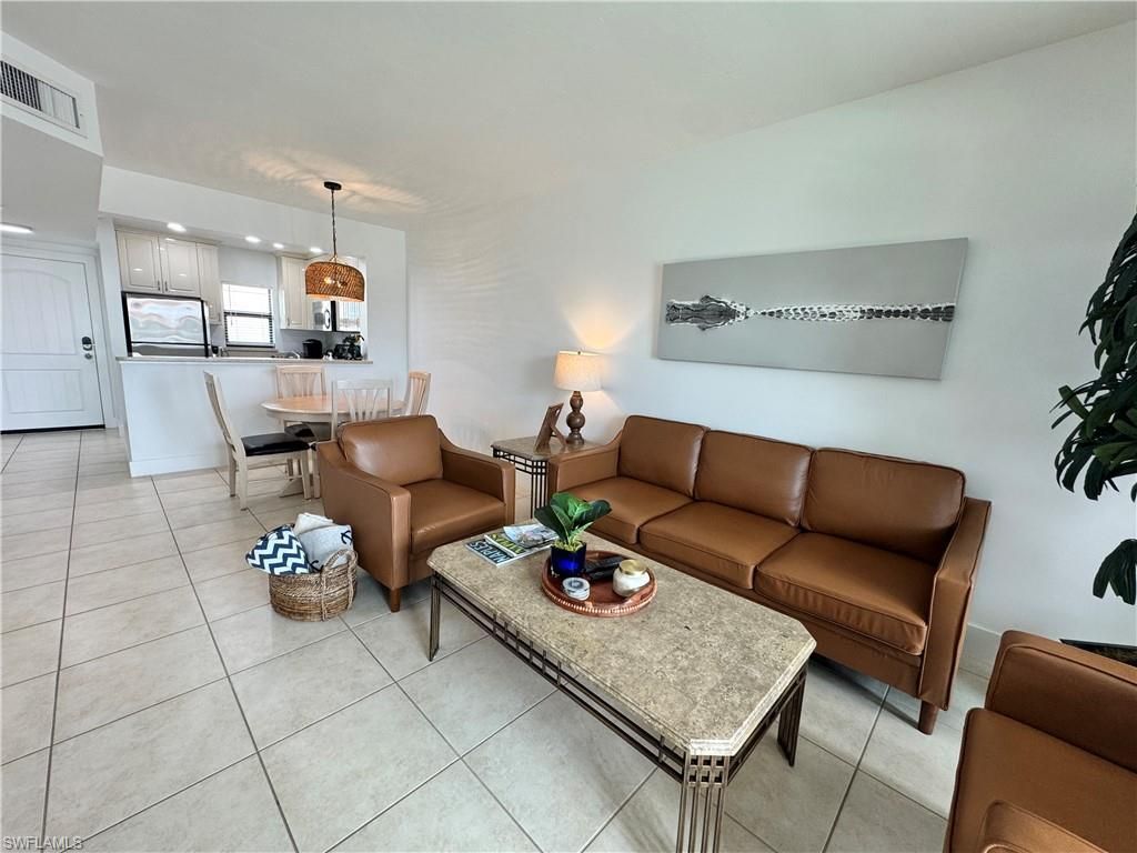 801 River Point Dr, Unit 206A, Naples, FL 34102 Photo