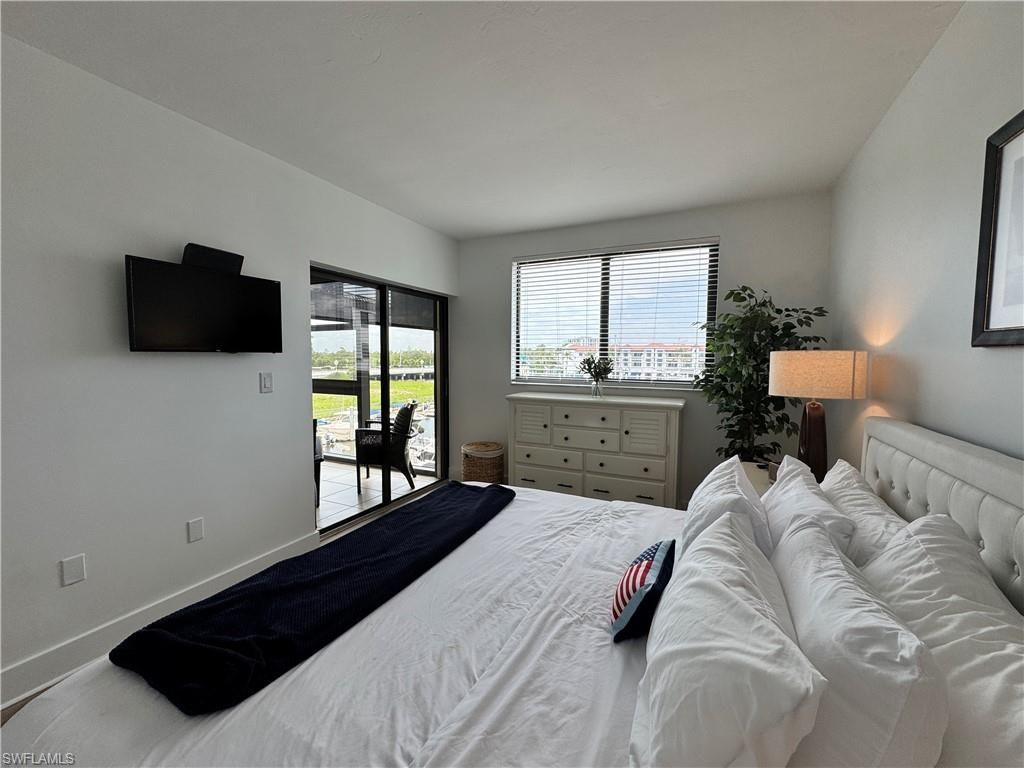 801 River Point Dr, Unit 206A, Naples, FL 34102 Photo
