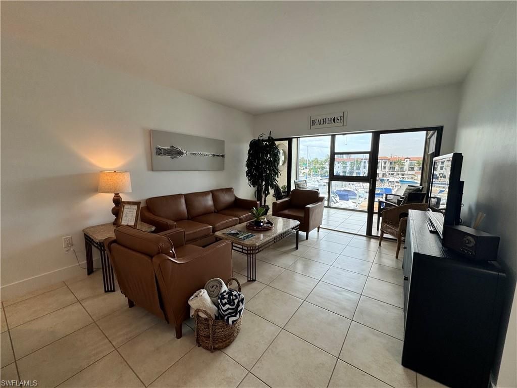 801 River Point Dr, Unit 206A, Naples, FL 34102 Photo