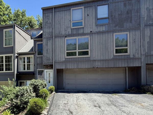 2913 W Winterberry Court, Bloomington, IN 47404