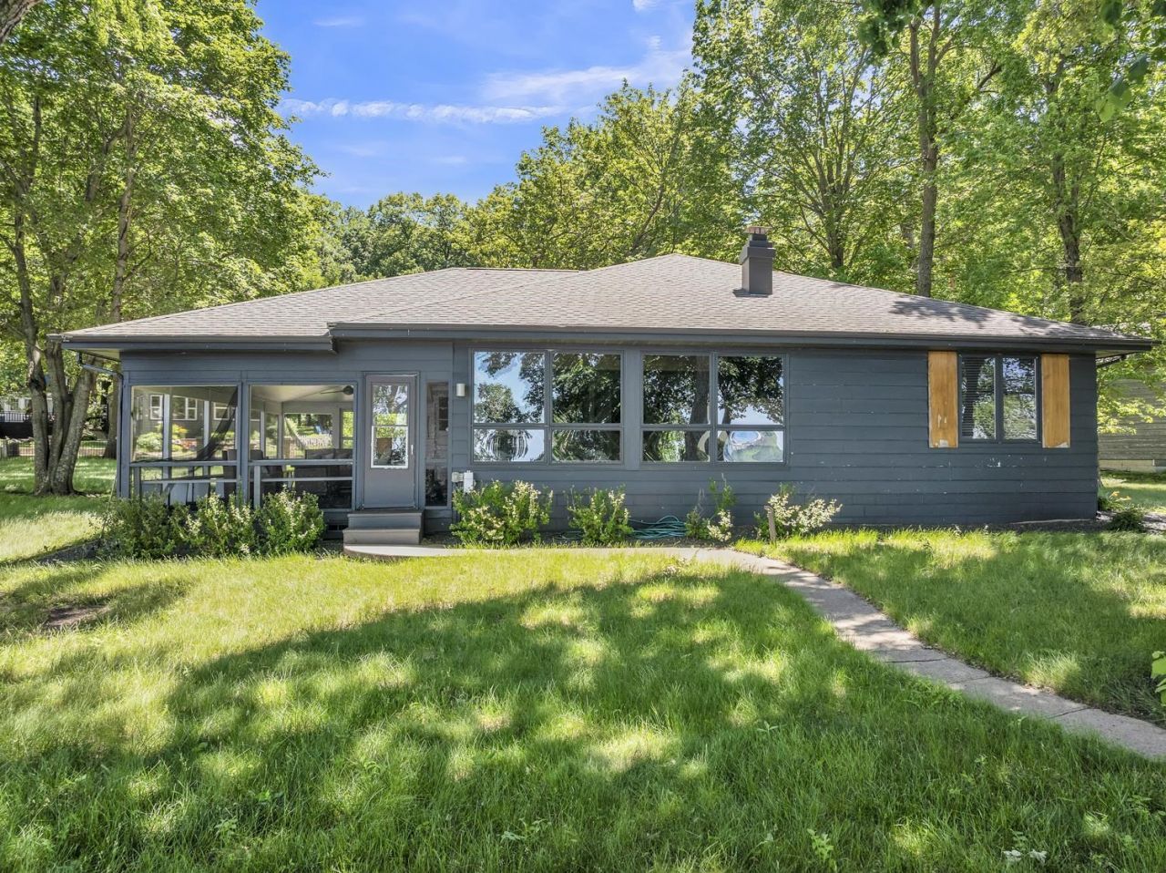 3019 1st Street , West Okoboji, IA 51351 Main Photo