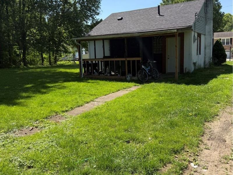 465 2nd Street SW, Brewster, OH 44613 Photo 5