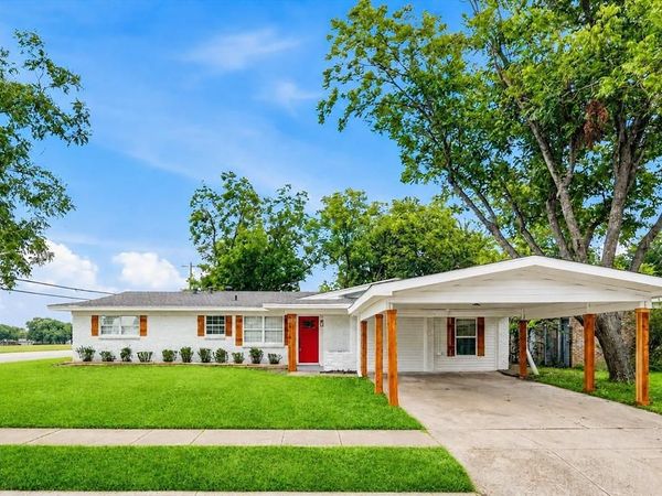 1301 Manor Drive, Cleburne, TX 76033