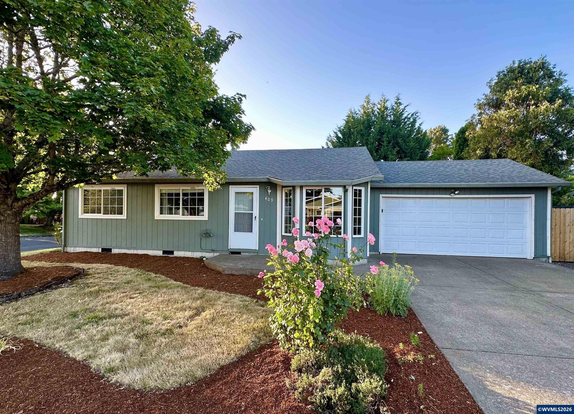 409 SE Villa Dr, Corvallis, OR 97333 Main Photo