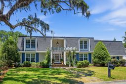 710 Creekside Drive photo 4