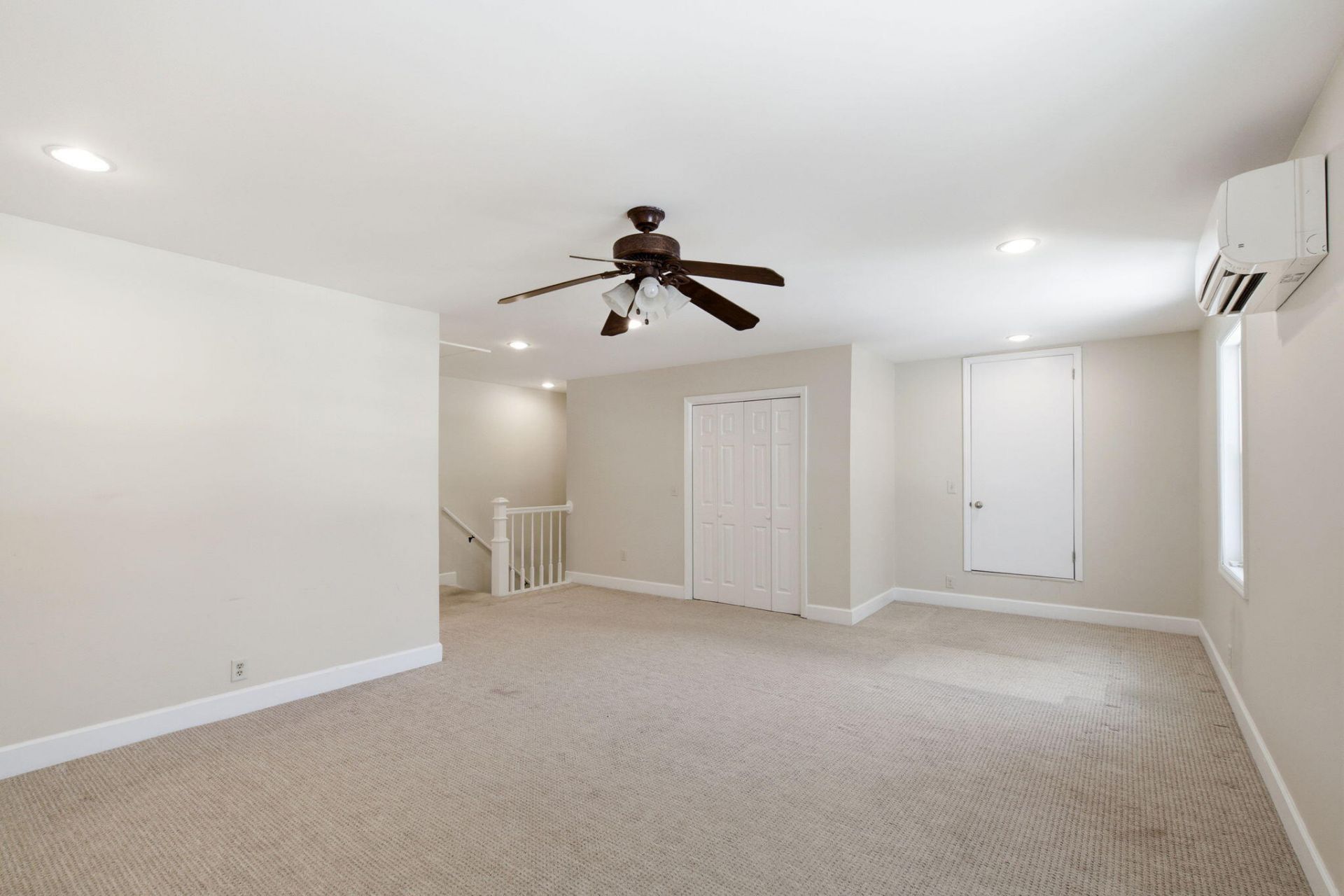 710 Creekside Drive Photo 49