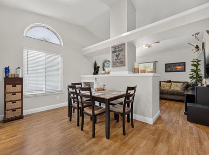 7157 Springmont Dr, Elk Grove, CA 95758 Photo