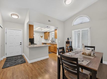 7157 Springmont Dr, Elk Grove, CA 95758 Photo
