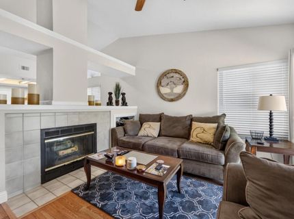 7157 Springmont Dr, Elk Grove, CA 95758 Photo