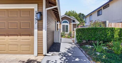 7157 Springmont Dr, Elk Grove, CA 95758 Photo