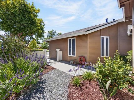 7157 Springmont Dr, Elk Grove, CA 95758 Photo
