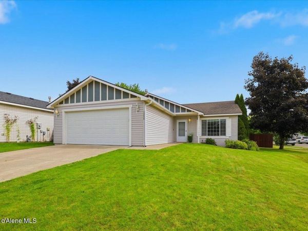 1250 W Wishkah AVE , Post Falls, ID 83854