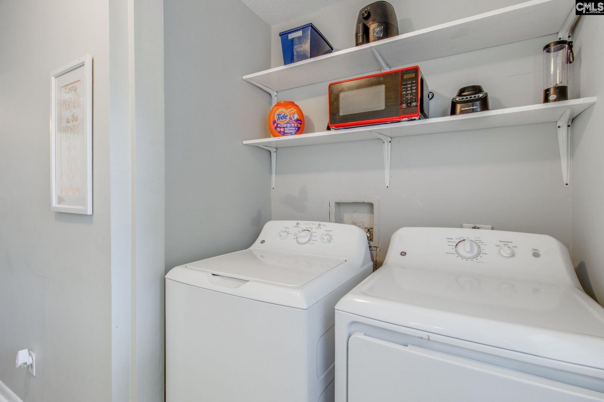 308 Percival Road  Photo 17