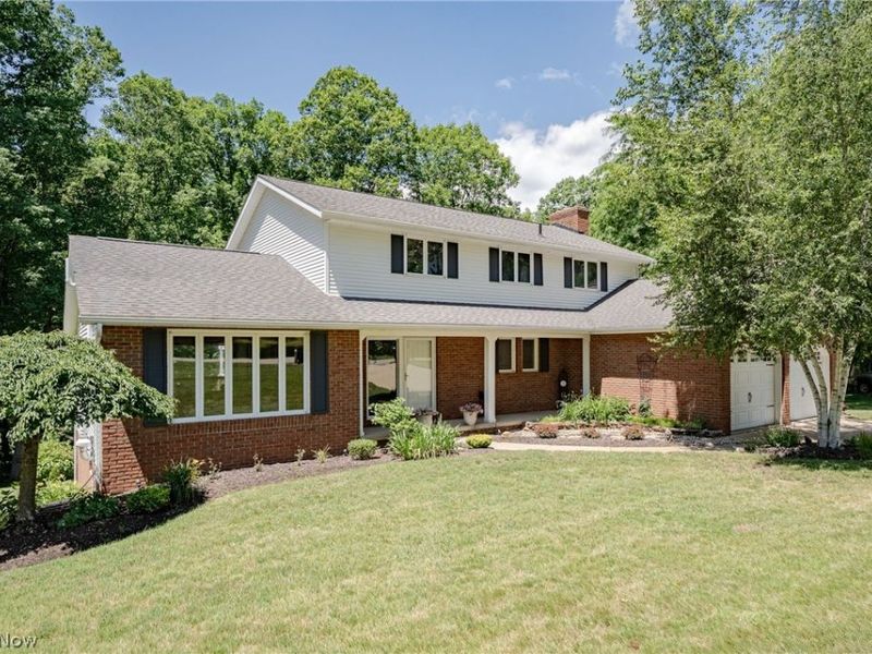 8515 Scenicridge Avenue NW, Clinton, OH 44216 Photo 1