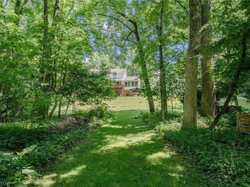 8515 Scenicridge Avenue NW, Clinton, OH 44216 Photo 38
