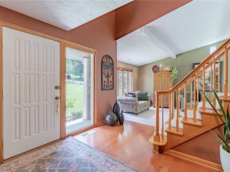 8515 Scenicridge Avenue NW, Clinton, OH 44216 Photo 4