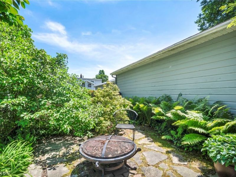 1171 Genesee Avenue, Cleveland, OH 44124 Photo 9