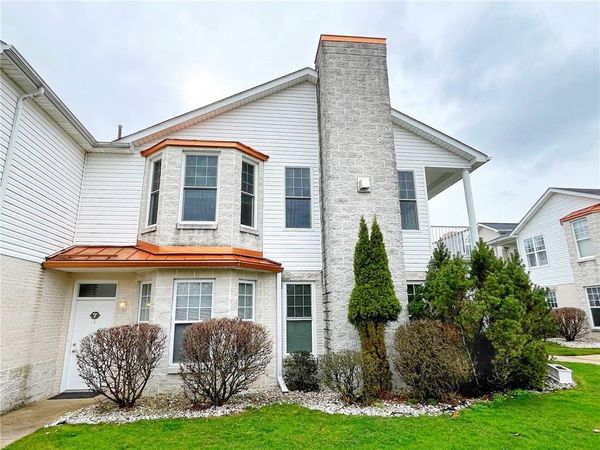 248 Adams Pointe Blvd, Unit 7, Mars, PA 16046