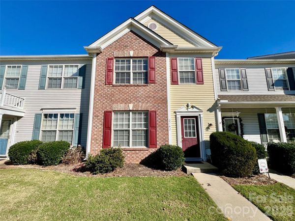 2762 Thornbush Court, Charlotte, NC 28270