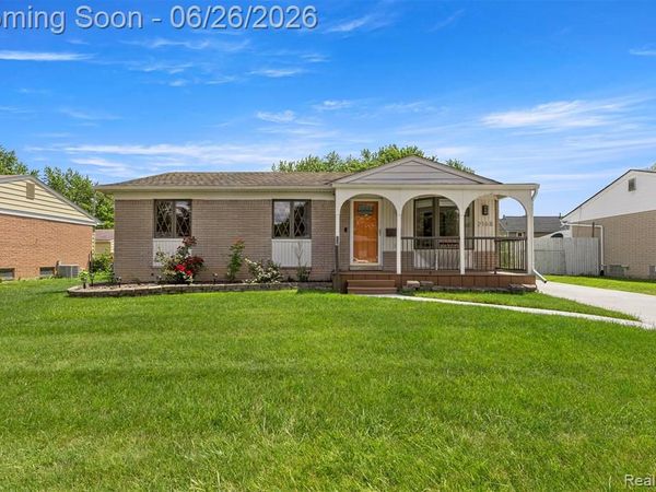 2168 Garry Drive, Troy, MI 48083
