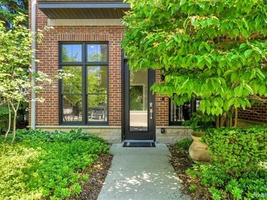 2280 Attard, Birmingham, MI 48009