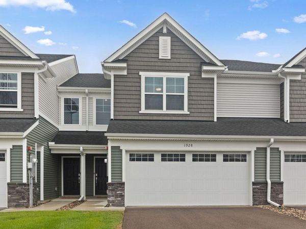 1928 Tyrone Drive, Shakopee, MN 55379