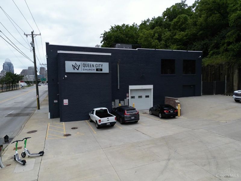 1635 Reading Road, Cincinnati, OH 45202 Photo 5