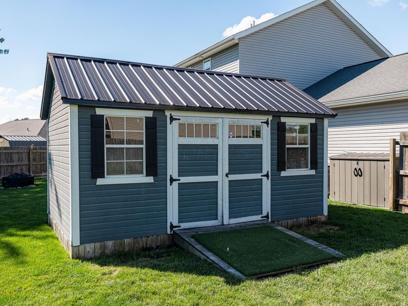 25 Fieldcrest Drive, Centerburg, OH 43011 Photo 32