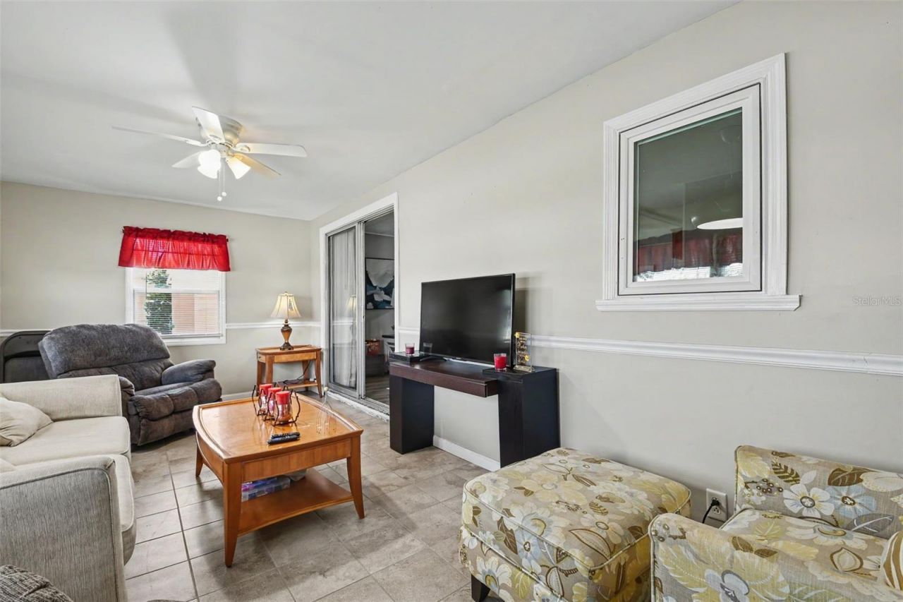 3902 Julie Drive, Wesley Chapel, FL 33543 Photo