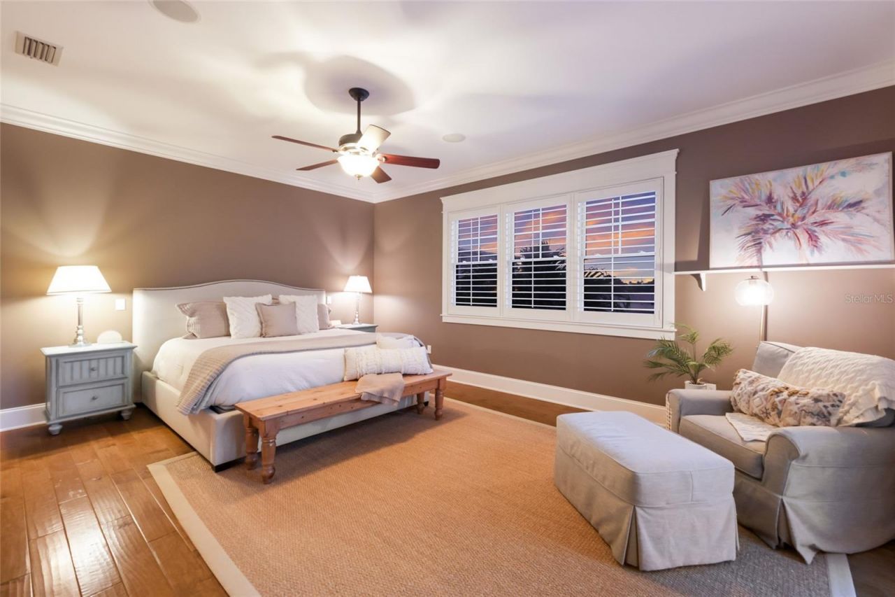 526 56th Street, Holmes Beach, FL 34217 Photo