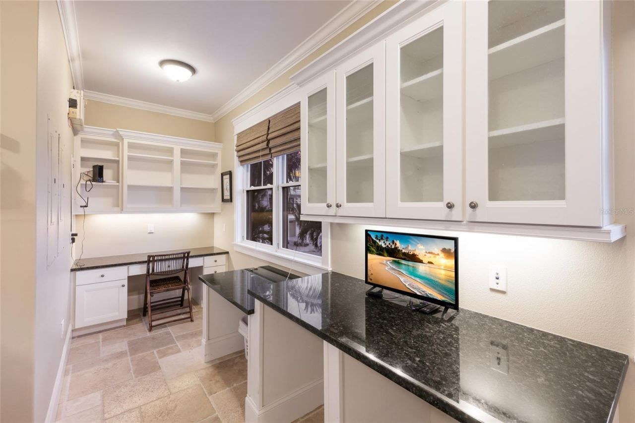 526 56th Street, Holmes Beach, FL 34217 Photo
