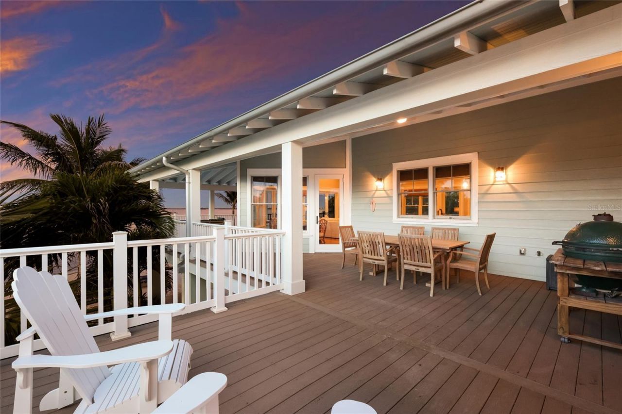 526 56th Street, Holmes Beach, FL 34217 Photo