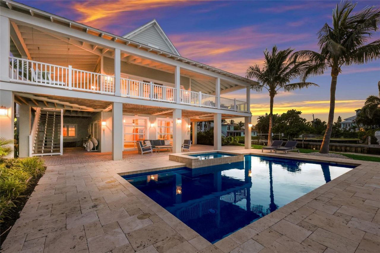 526 56th Street, Holmes Beach, FL 34217 Photo
