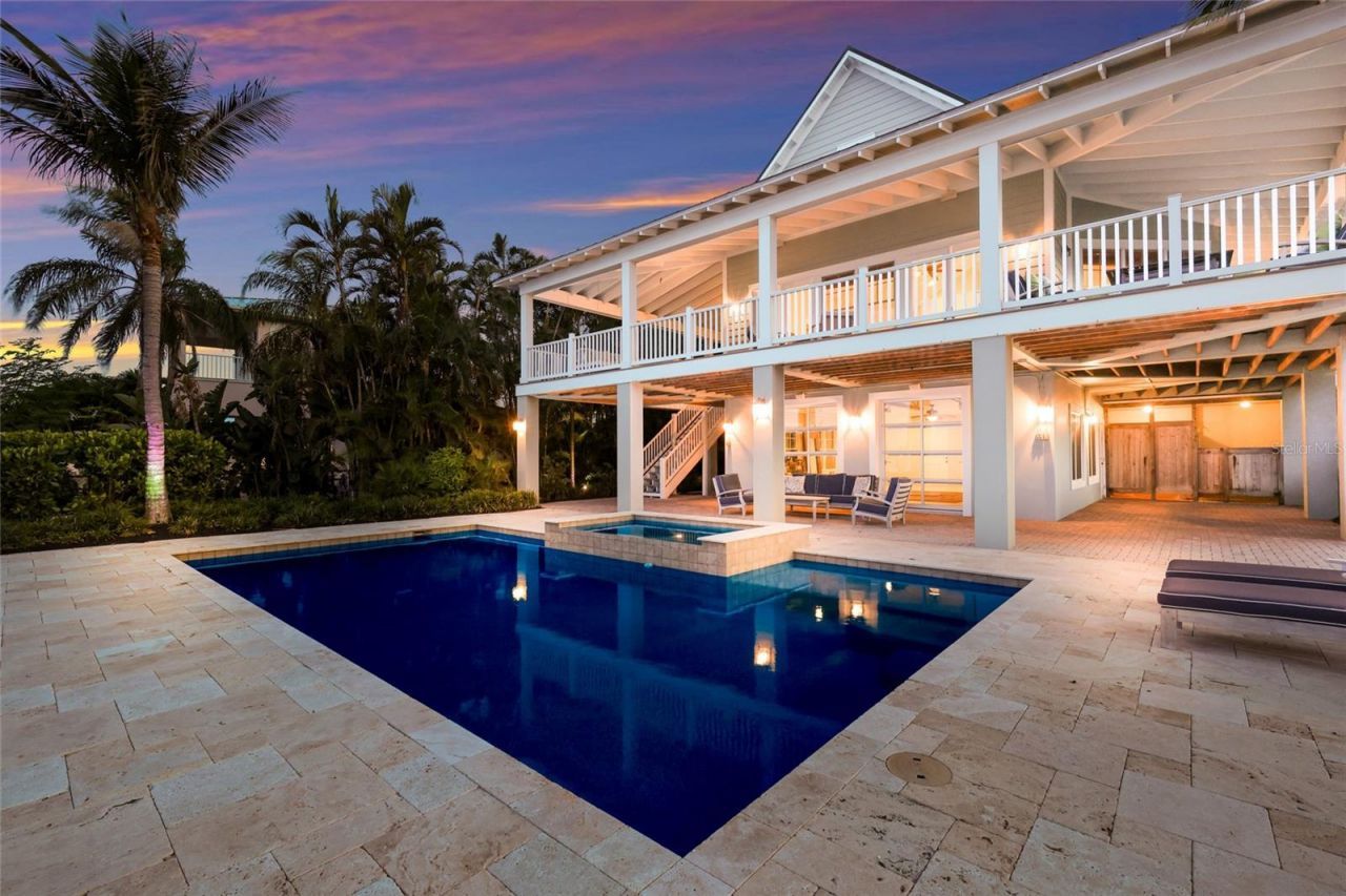 526 56th Street, Holmes Beach, FL 34217 Photo