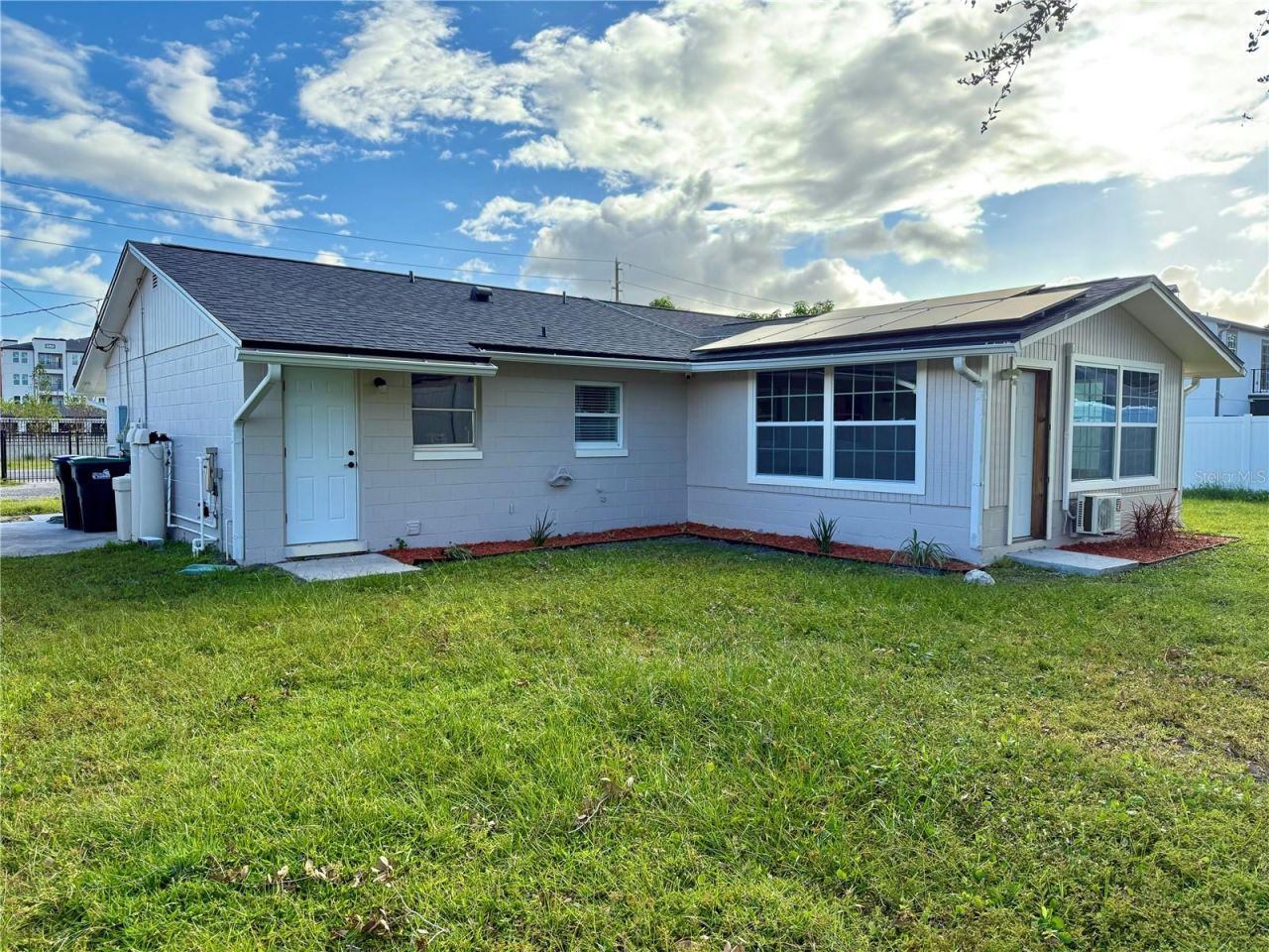 6105 New Hope Road , Orlando, FL 32824 Photo