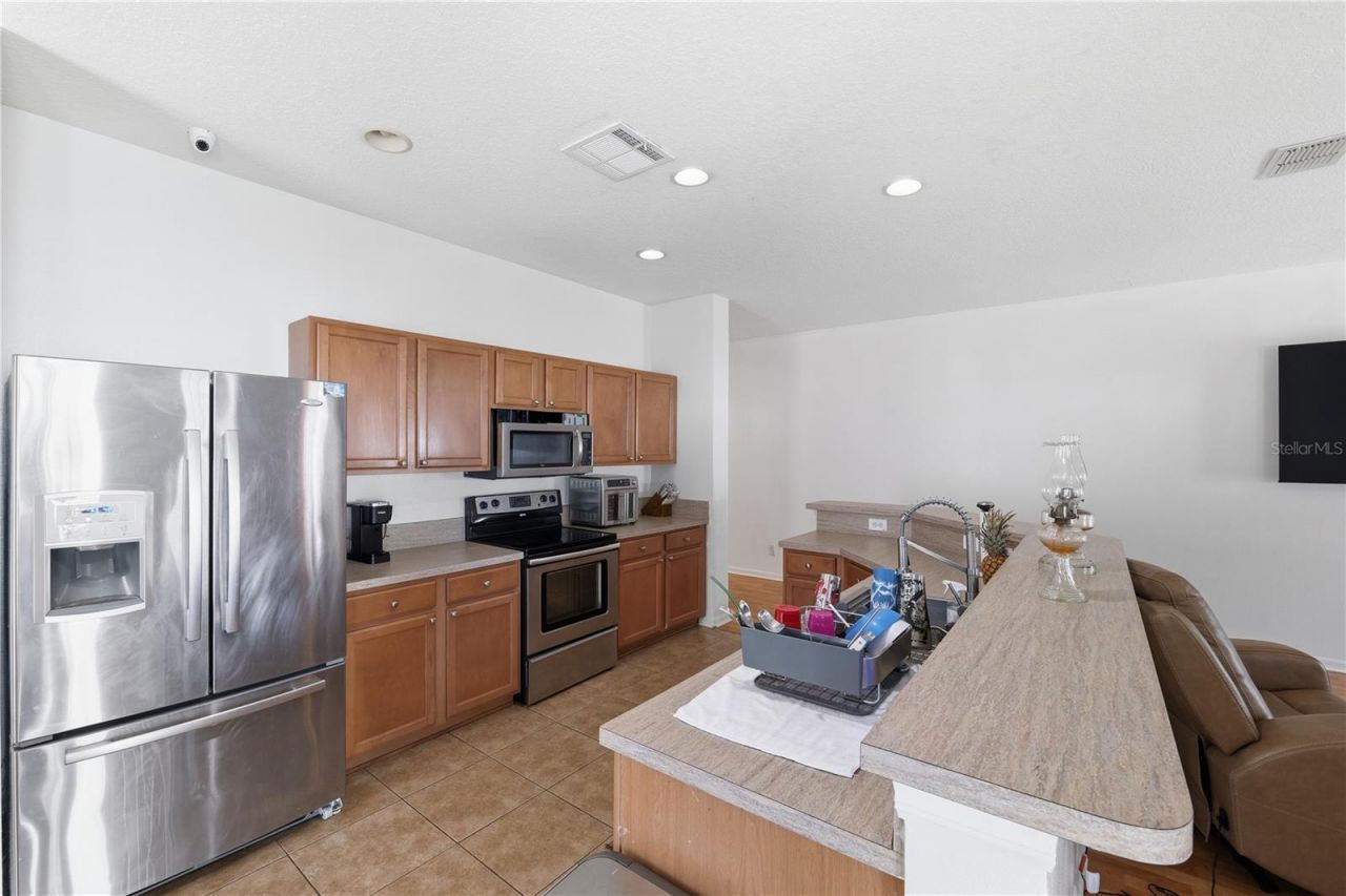 704 Parsons Pointe St, Seffner, FL 33584 Photo