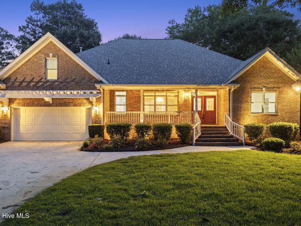 3226 Beaver Creek Drive SE, Southport, NC 28461