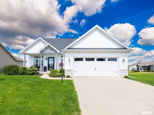 1225 BROWN Court, Washington, IL 61571