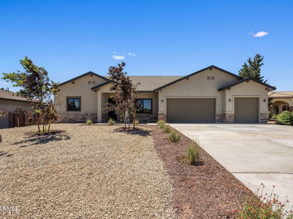7905 E SMOKE HOUSE Lane, Prescott Valley, AZ 86315