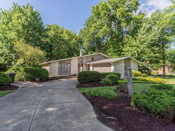 9628 Cain Drive NE, Warren, OH 44484