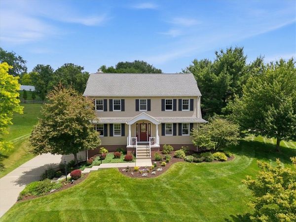 1313 Woodhill Drive, Gibsonia, PA 15044