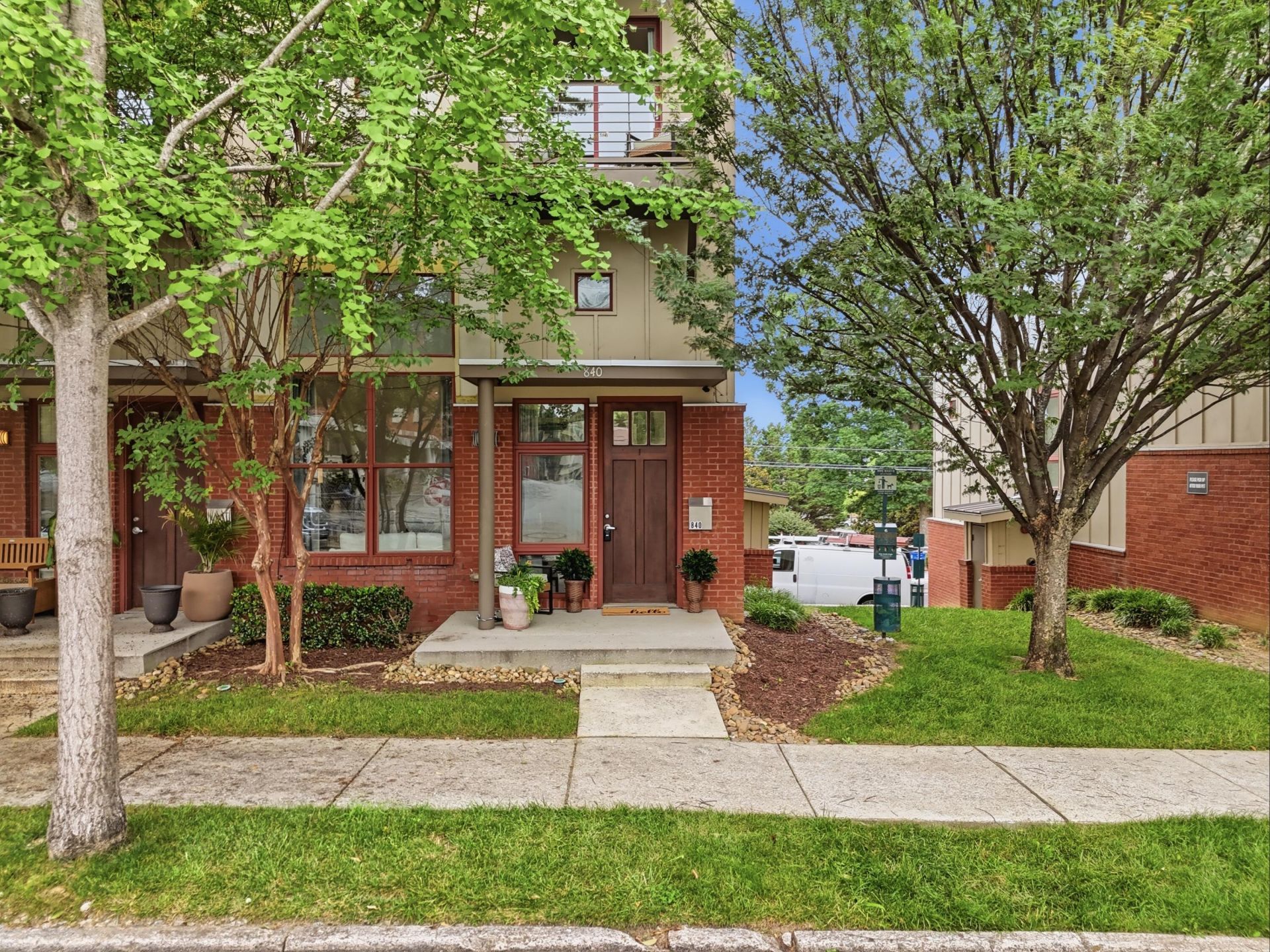 840 E 08th Street, Chattanooga, TN 37403 Main Photo