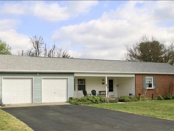 226 Hardacre Drive, Xenia Twp, OH 45385