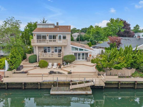 2643 Belmill Road , Bellmore, NY 11710