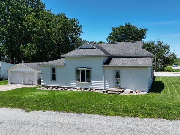 302 S Johnson Street, Otterbein, IN 47970