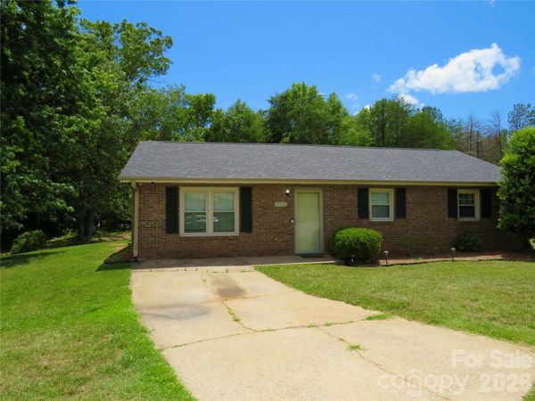 122 Tulip Trail, Ellenboro, NC 28040