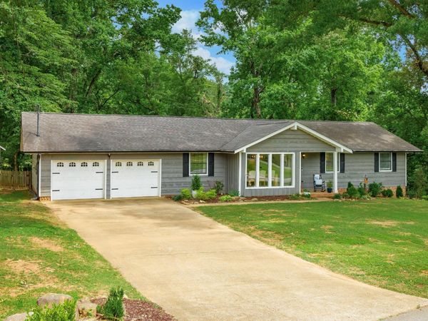 3350 Oak Burr Drive , Chattanooga, TN 37419