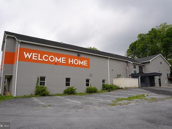 7595 MARTINSBURG PIKE, SHEPHERDSTOWN, WV 25443