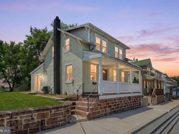 86 S MAIN STREET, DOVER, PA 17315