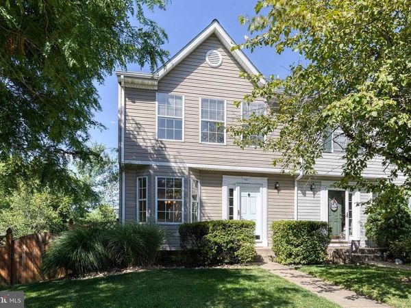 710 MEDINAH CIRCLE, WESTMINSTER, MD 21158
